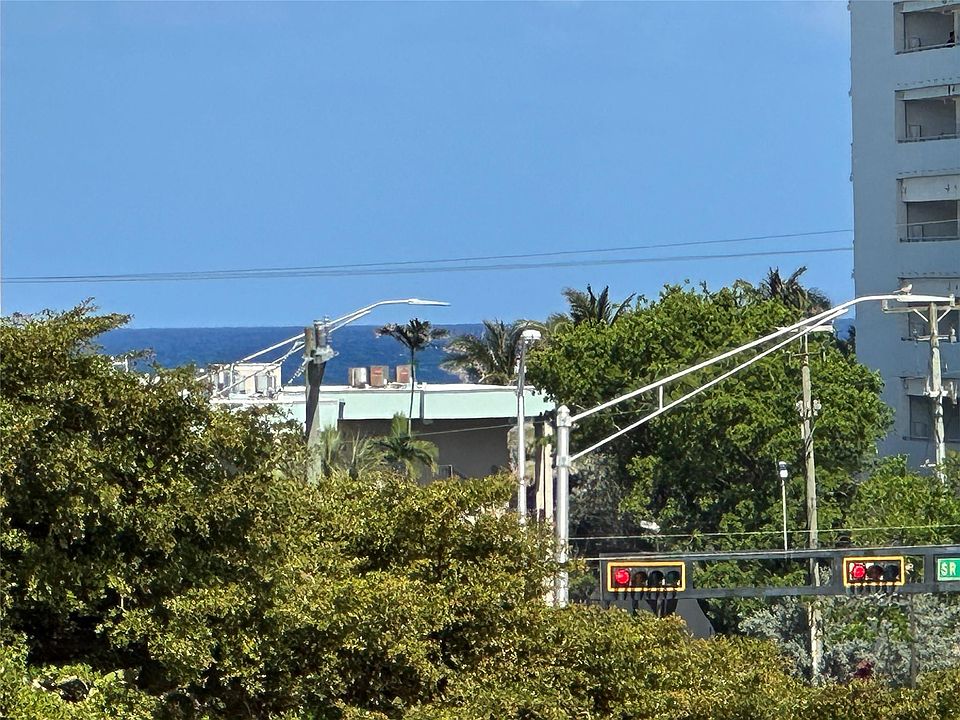 1st image of 3201 NE 14th Street Causeway #505