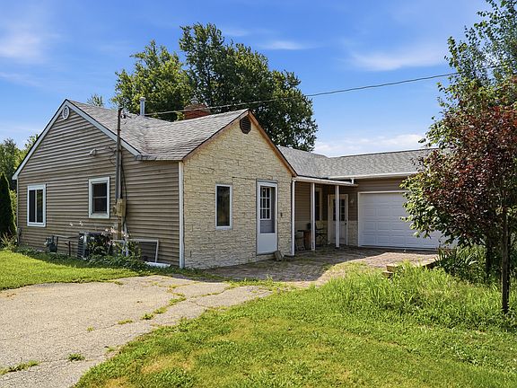 2nd image of 1168 Corregidor Rd