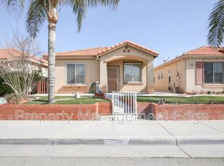 1081 Encanto Dr, San Jacinto, CA 92582