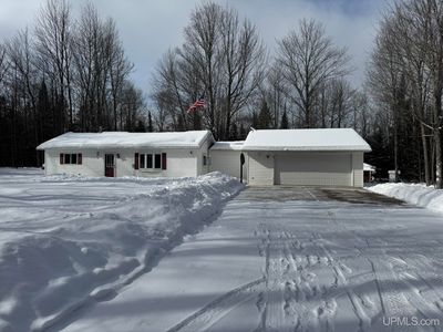 N9491 Sturgeon Rd, Sagola, MI, 49881