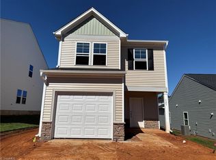 523 Raspberry Hill Rd, Winston Salem, NC 27106