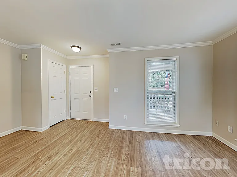 12524 Old Timber Rd — Photo 2