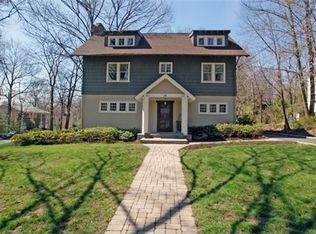38 Hickory Dr, Maplewood, NJ 07040