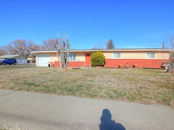 4th image of 3120 W John Day Ave