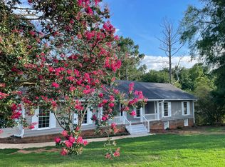 4278 Castle Gate Dr, Snellville, GA