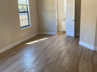 3416 Simmons St, Houston, TX 77004