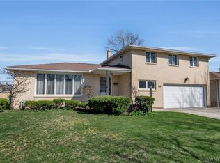 123 Delta Rd, Amherst, NY