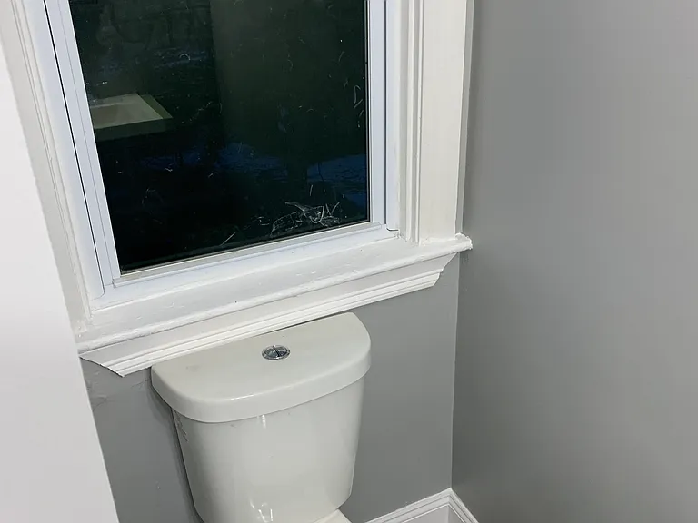 11 Roosevelt St #3R — Photo 3