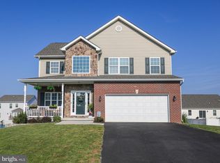 75 Reprisal Rd, Inwood, WV 25428