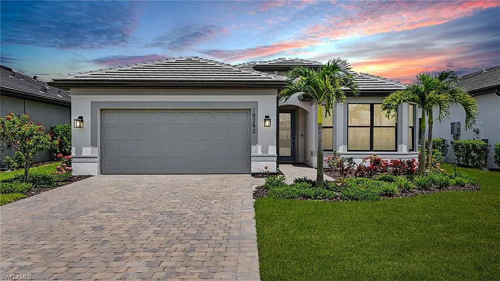 3 bed, 3.0 bath, 2126 sqft, $10,000 — Photo 1