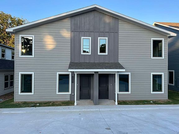 2nd image of 2428-2430 S Fannin Ave