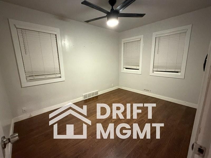 Unit Photo