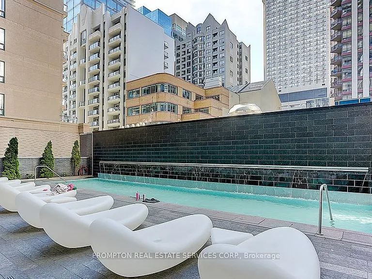 42 Charles St E #607 — Photo 27