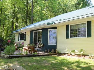 06821 48 1/2 St, Grand Junction, MI 49056