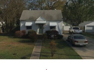 624 Decatur St, Newport News, VA 23605