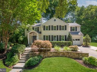 6205 Cromwell Dr, Bethesda, MD 20816