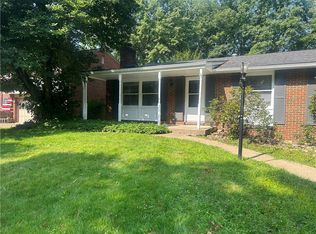 678 Blue Ridge Rd, Pittsburgh, PA 15239