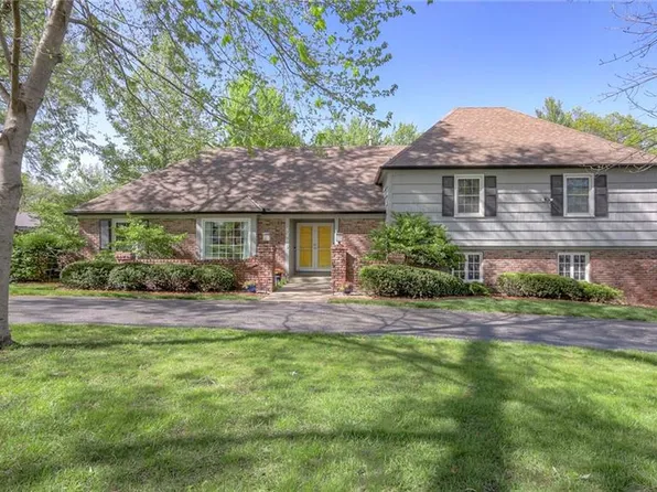 5400 W 84th Ter, Prairie Village, KS 66207