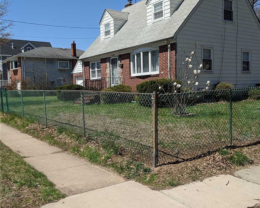 1st image of 1015 N 1st St
