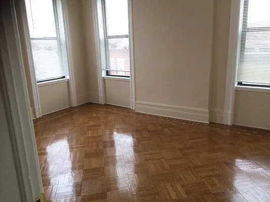 Rented by Blue Egg Realty Corp | media 8