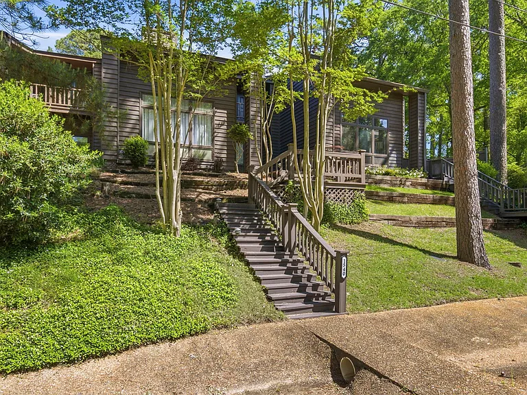 1540 Lakeside Dr #1540 — Photo 6