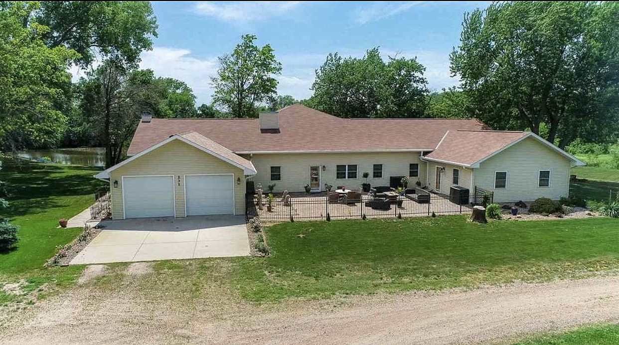 231 44th Rd, Bellwood, NE 68624 Zillow