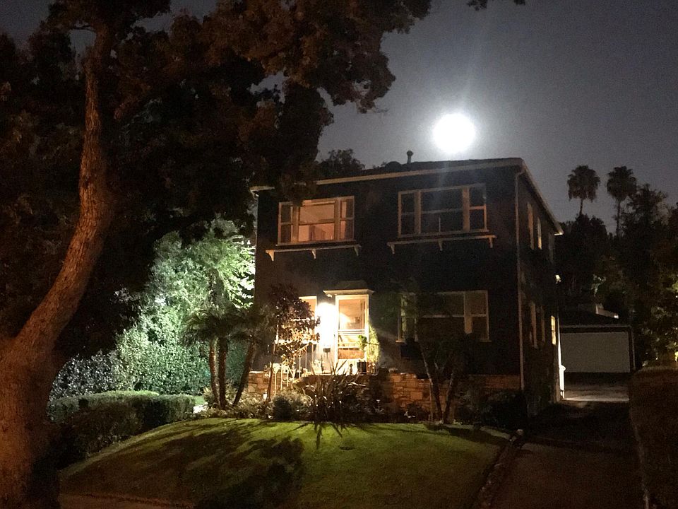 1st image of 3132 1/2 Sherwood Ave
