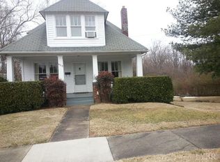 423 Riverside Dr, Lynchburg, VA 24503