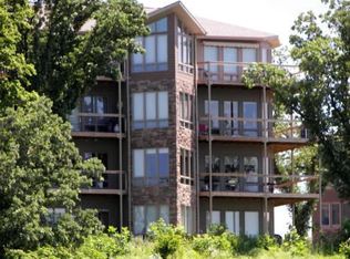 435 240th Ave, Arnolds Park, IA 51331