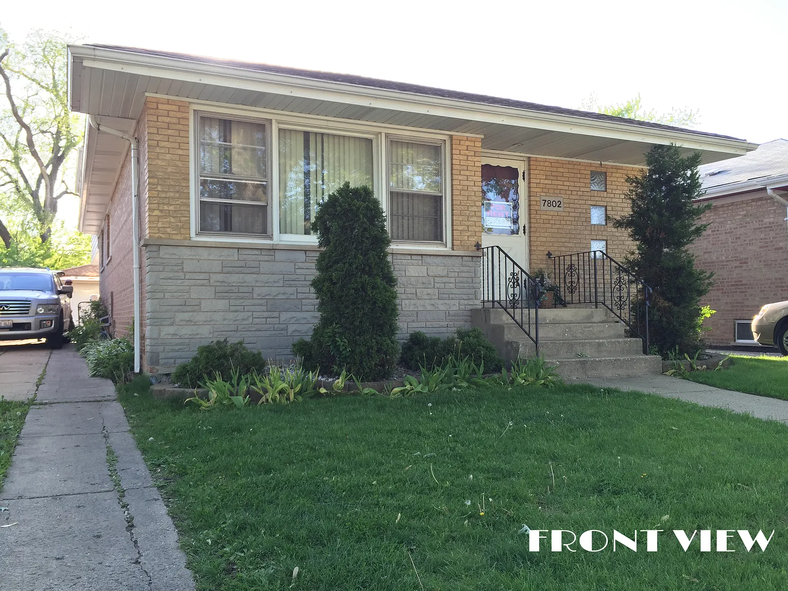 7802 S Kenneth Ave photo 1