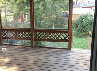 17 Walnut St, Marcus Hook, PA 19061