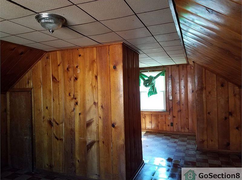 1st image of 8482 Grandville Ave