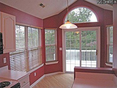5th image of 194 Vista Ct #10B
