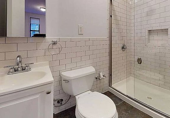 4th image of 330 E 74th St APT 1D