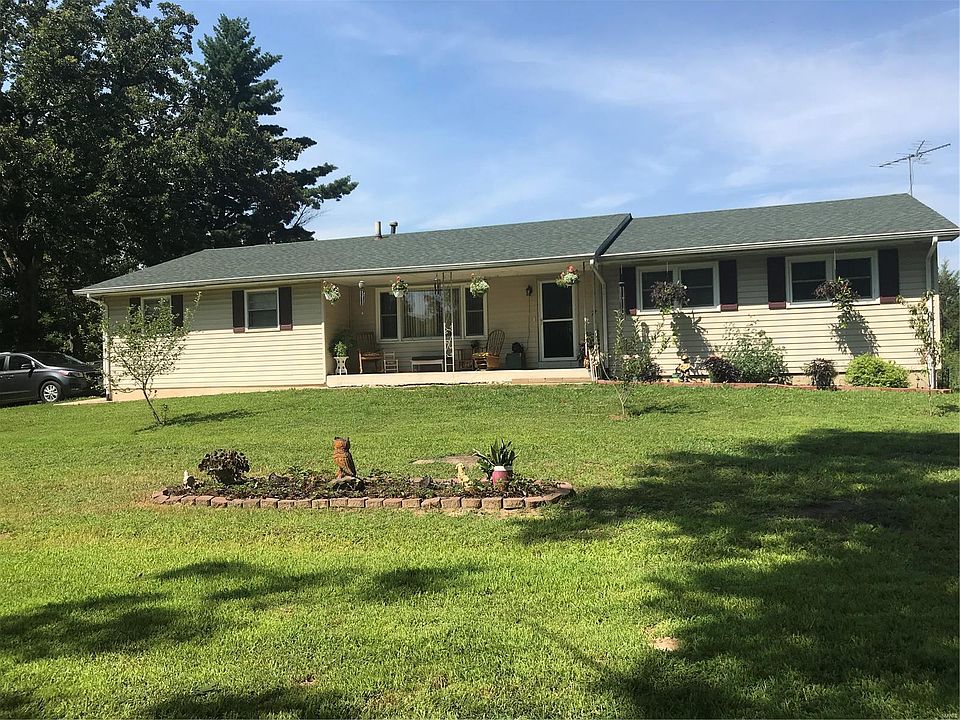 1st image of 10443 E Cedar Ln