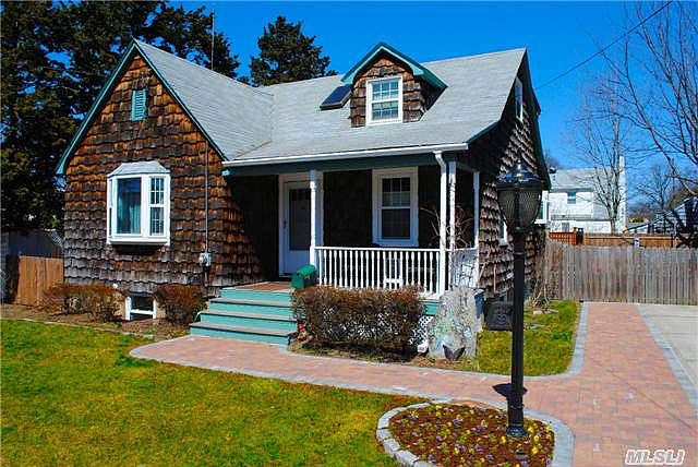 1st image of 401 Chambers Ave