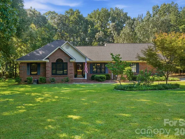 416 Ambrose Ln, Monroe, NC 28110