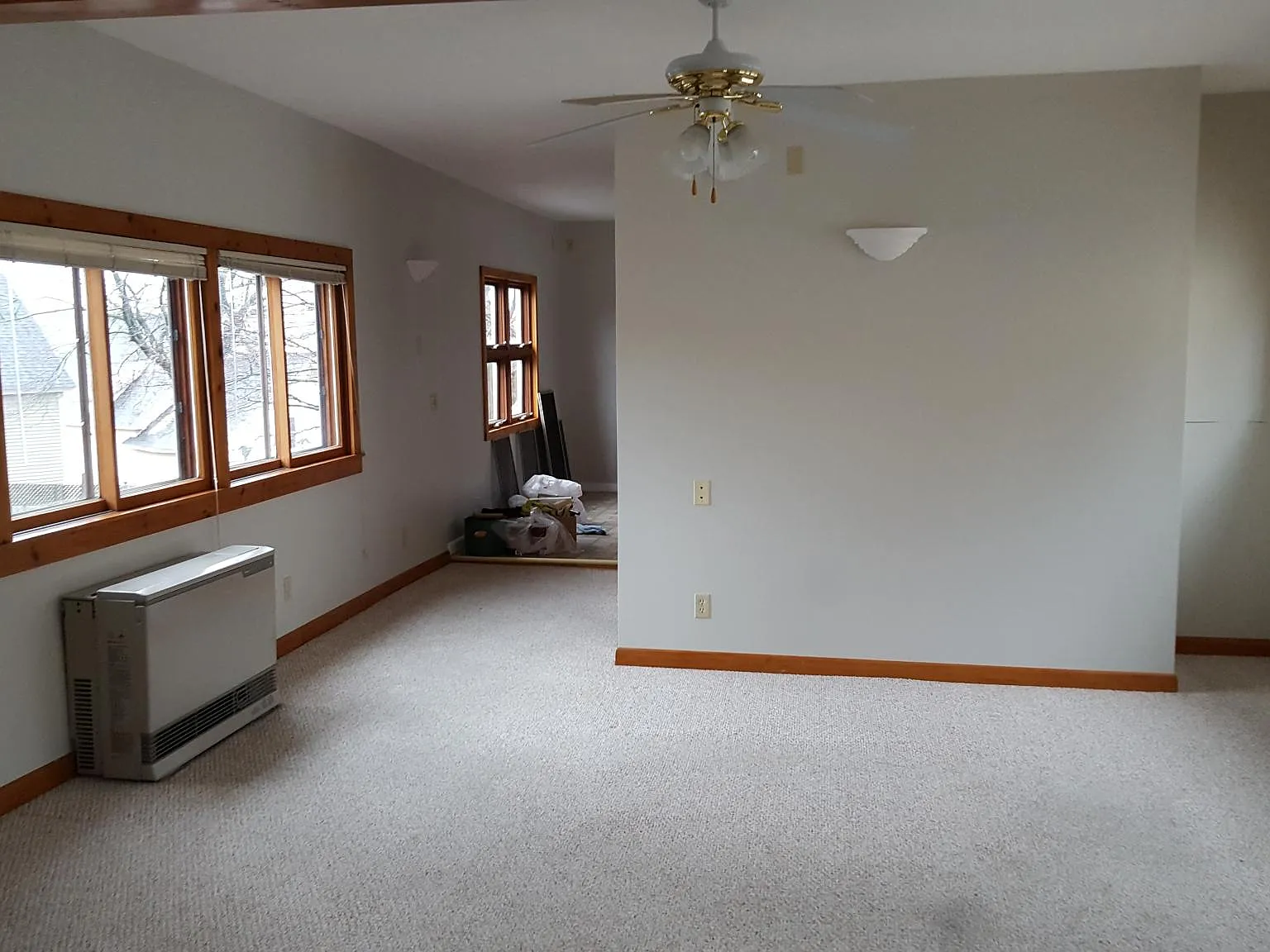 2 bed, 900 sqft, $1,950 — Photo 2