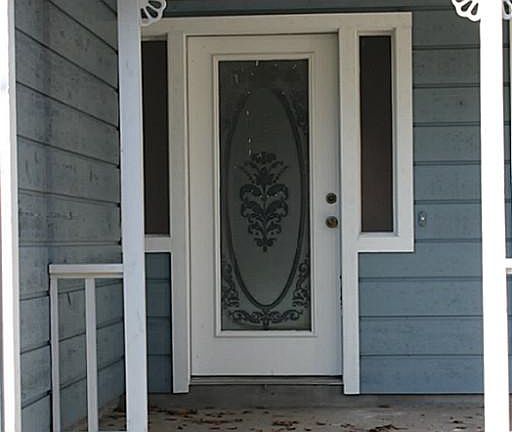 2nd image of 17620 Rhonda Ln