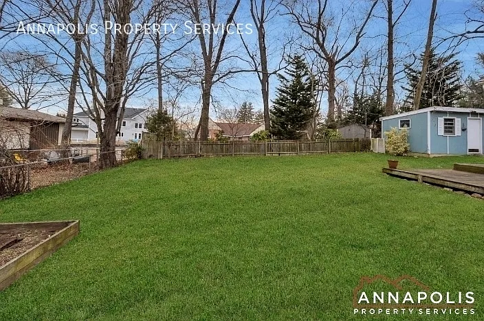 1066 Broadview Dr — Photo 28