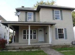 922 Broadway St, Washington Court House, OH 43160