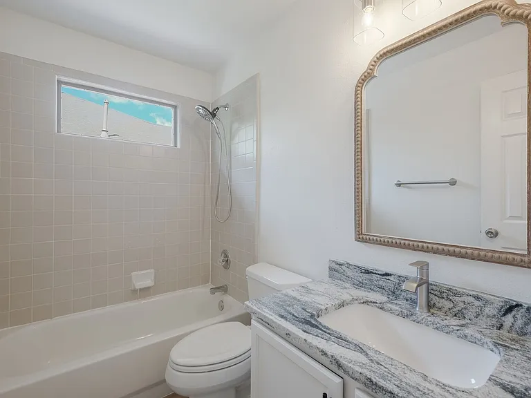 13626 Ashley Oaks — Photo 19