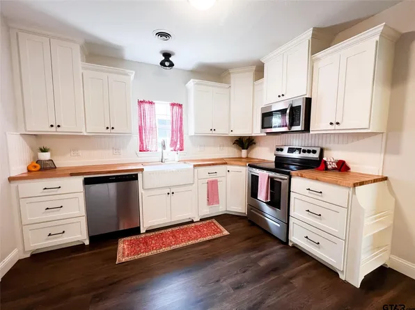 526 Connally St, Sulphur Springs, TX 75482