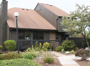 201 Westgate Dr #201, Edison, NJ 08820