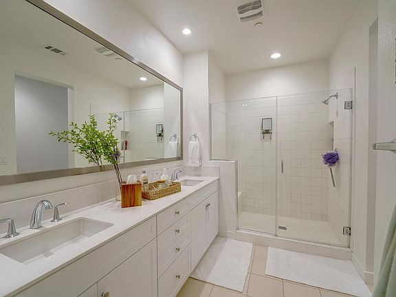 5th image of 88 E 2nd St #3
