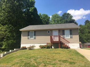 310 Westdale Ave, Lexington, NC 27295
