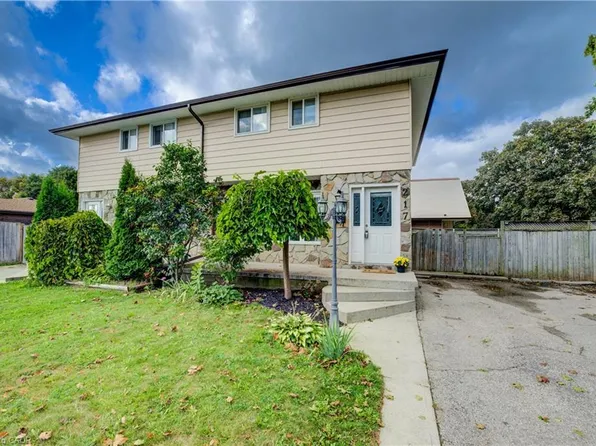 217 Southwood Dr, Cambridge, ON N1S 3S3