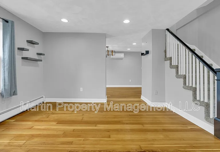 102 Orange St — Photo 23