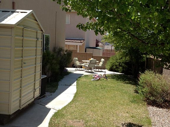2nd image of 2109 Altura Verde Ln NE