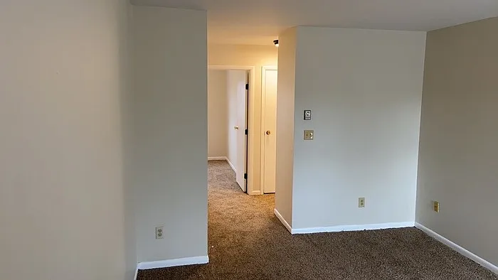 2 bed, 1.0 bath, 650 sqft, $950 — Photo 4